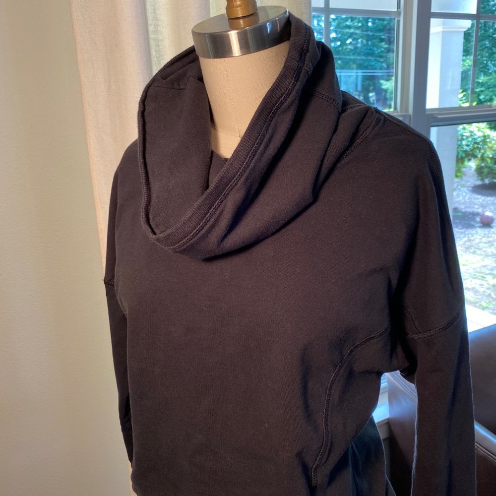 Lululemon black cowl neck pullover kangaroo pocket